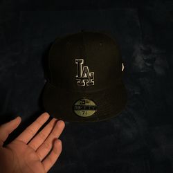 LA hat