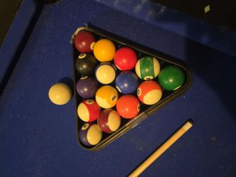 Pool table