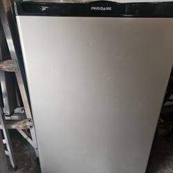 Small Refrigerator Like New