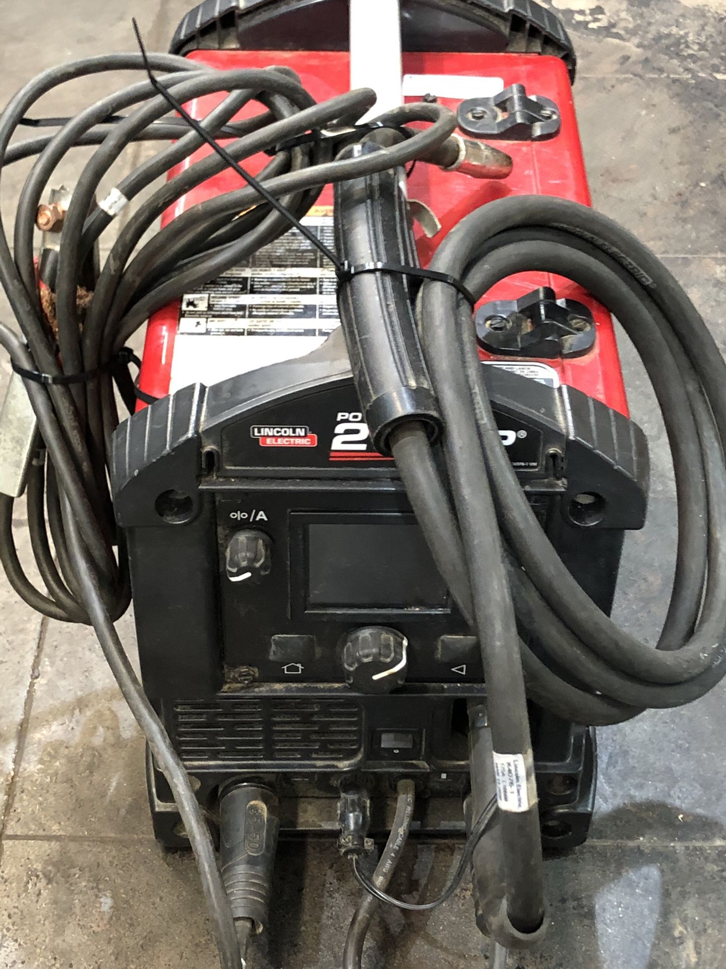 Lincoln Electric Power Mig 210 MP Welder