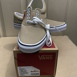 VANS MEN SIZE 8.5 ERA WOMEN SIZE 10