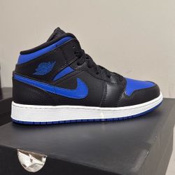 Jordan 1 Mid 6.5Y