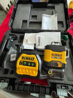 Dewalt. Laser like new.