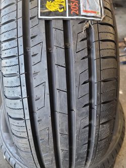 205/70R14 lionhart