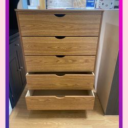 5 drawers dresser / Five drawers dresser / Cajonera