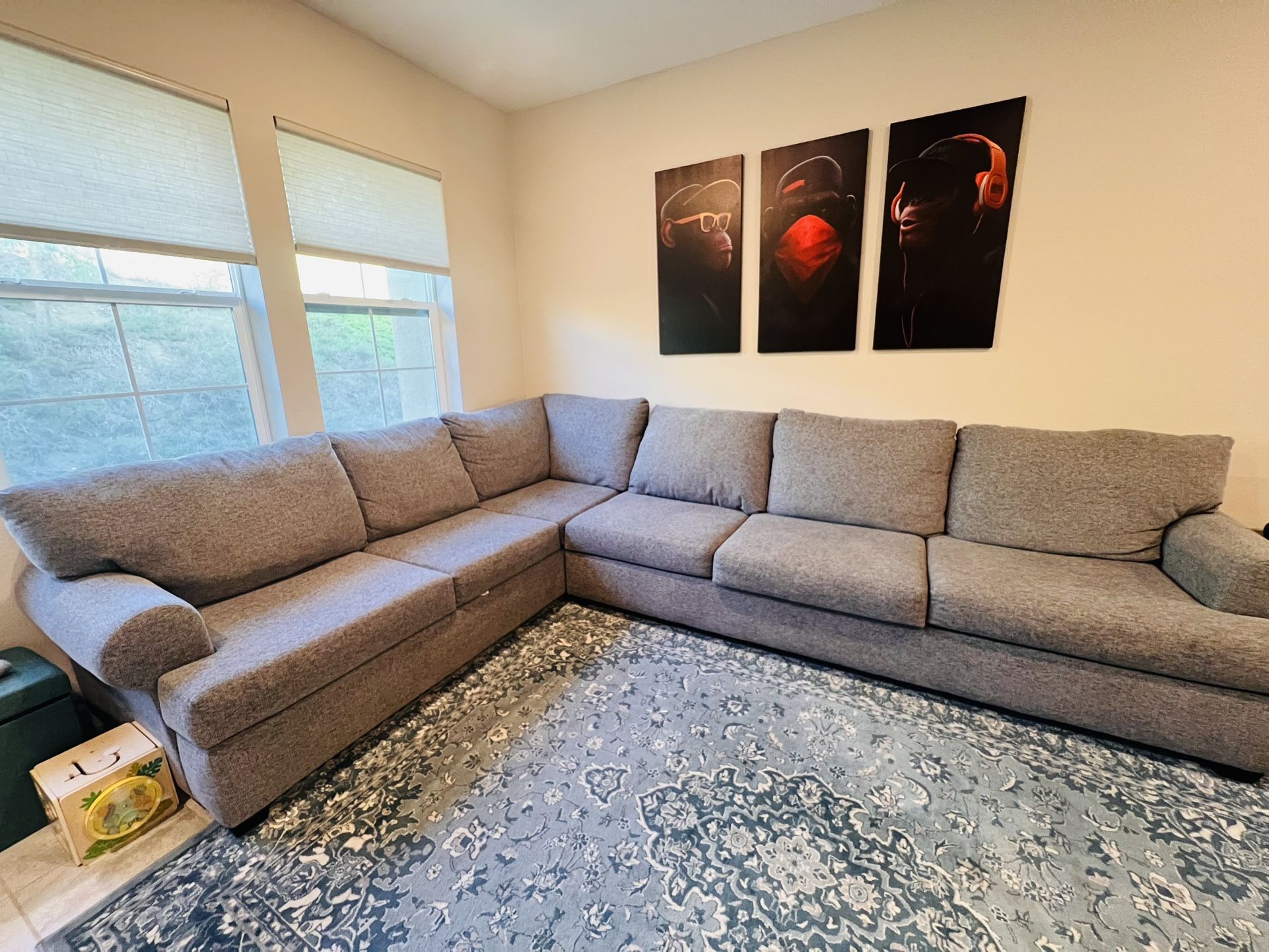 HAMPSTEAD GRAPHITE LAF TUX SOFA