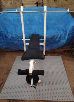 Weigh. Bench