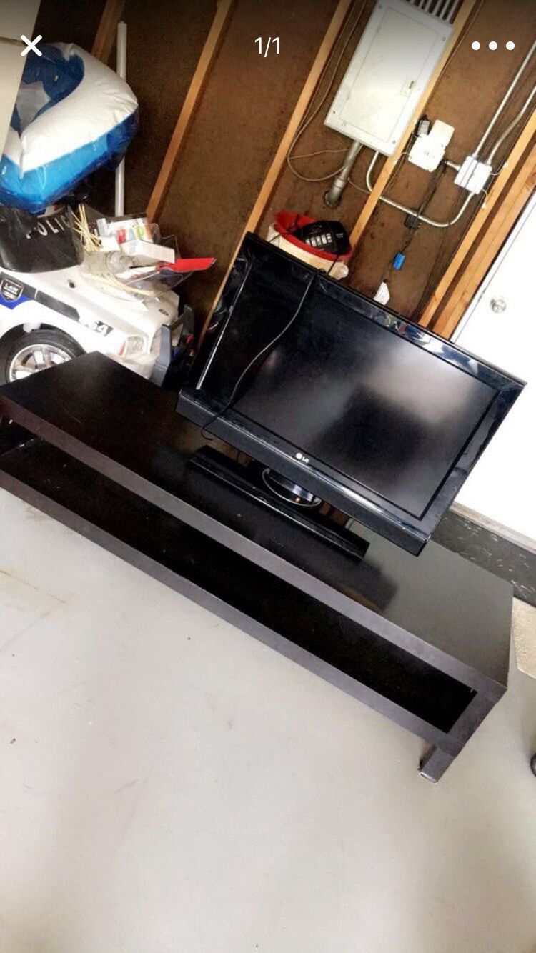 Tv stand