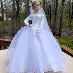 Ashton Drake “Spring Promise” Porcelain Bride Doll Wedding Dress