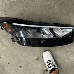 2023-25 FORD ESCAPE RH HEADLIGHT FULL LED OEM 