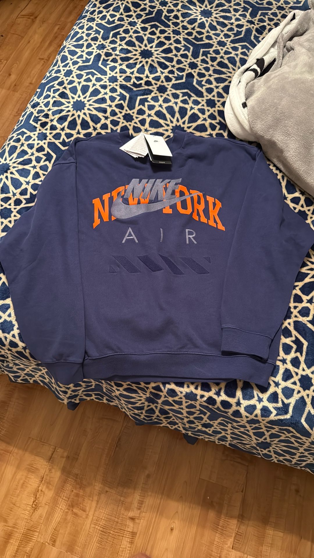 Nike Sweater