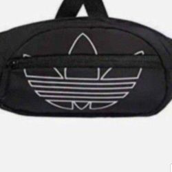 ADIDAS ORIGINALS NATIONAL BIG TREFOIL WAIST FANNY PACK SHOULDER WAIST ADJUSTABLE FIT SNAP BACK CLIP BIG SIZE DARK BLACK BRAND NEW WITH TAGS .