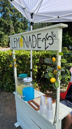 YARD SALE TODAY 9-4