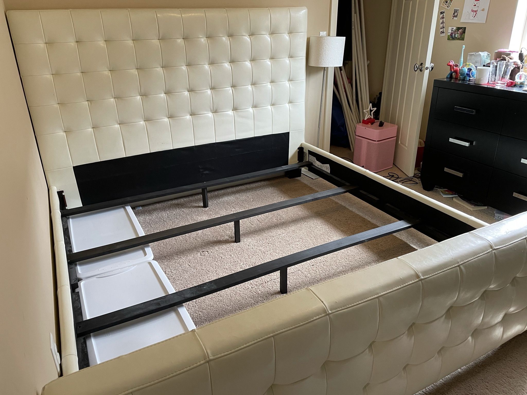 Z Gallerie King White Leather West Street Bed