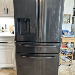 SAMSUNG French Door Refrigerator 