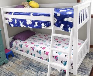 ****Twin Bunk Bed with Mattress ****
