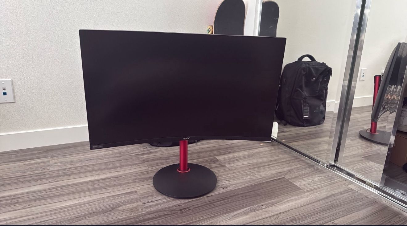 32 In. ACER (Curved) Gaming Monitor (2560x1440)