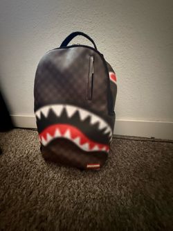 Spray ground bag