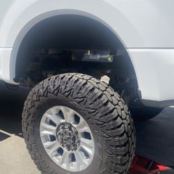 LIFT KITS FOR TRUCKS SILVERADO GMC TACOMA JEEP INSTALLATION PACKAGES