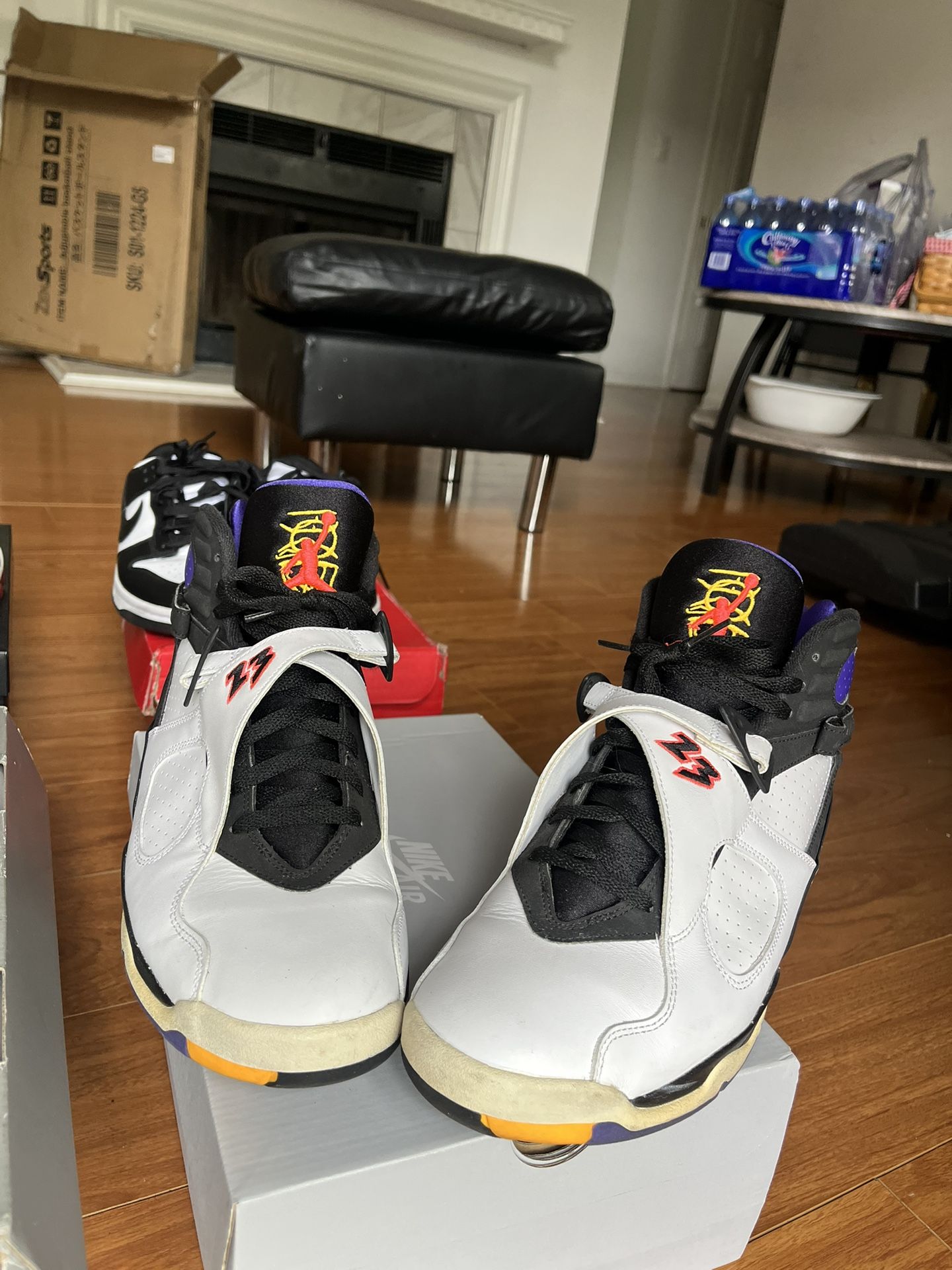 Jordan 8 THREE PART 60$ SIZE 11!!