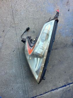 2009-2016 Nissan 370z Headlight