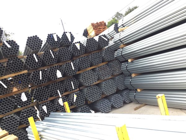 Metal fence posts for Sale in Dallas, TX - OfferUp
