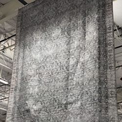 New Extra Large Area Rug 9'8" x 13'7" Sells at Costco  for $190 plus tax.