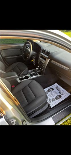 Ford Fusion Sedan Interior