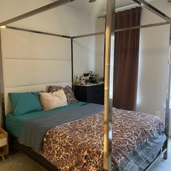 Queen Size Canopy Bed Frame