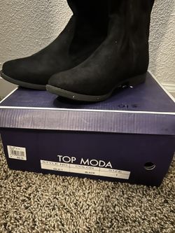Boots For Sale 20$