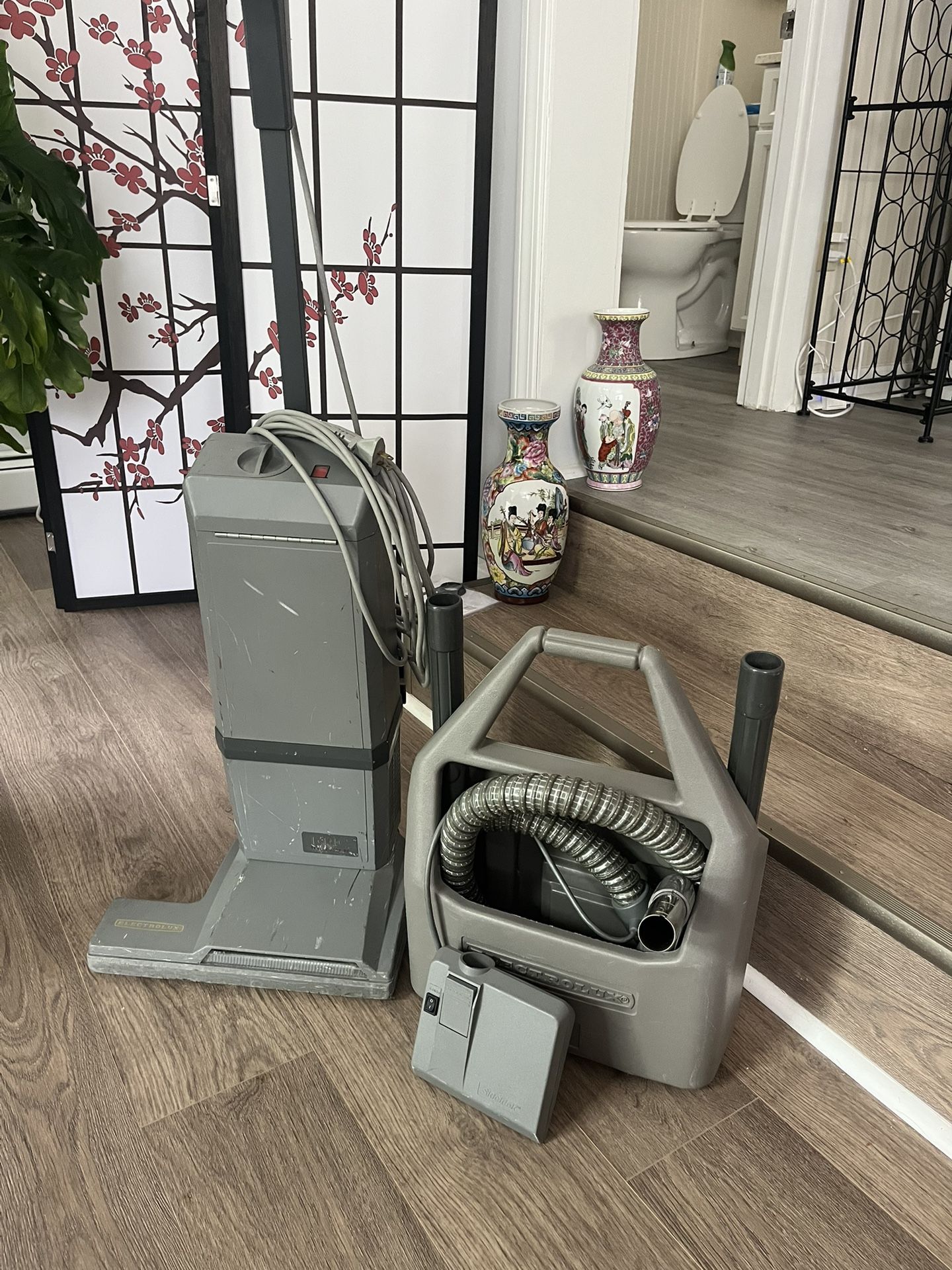 Vacuum