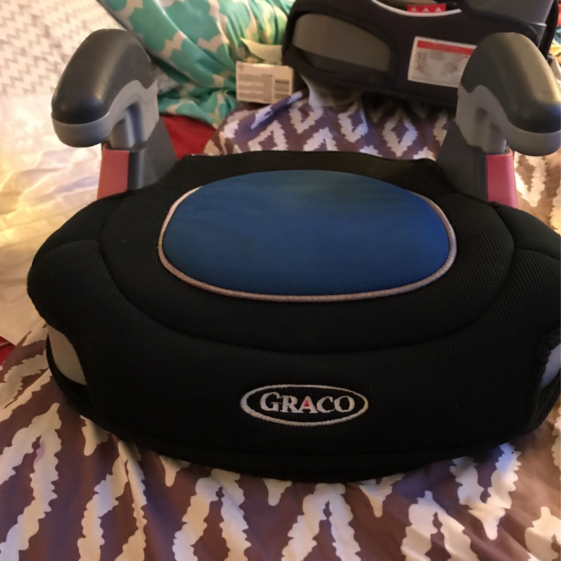 GRACO BOOSTER SEAT