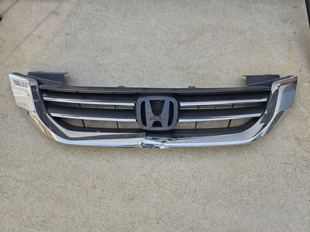 2014 Honda Front Grill