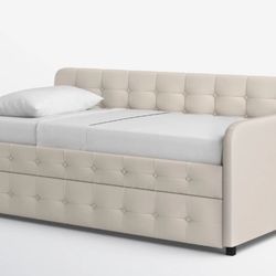 Twin Day Bed With Trundle/ 1 Mattress