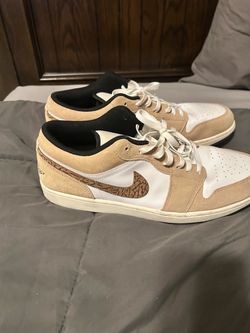 Air Jordan 1 Low SE - SIZE 16