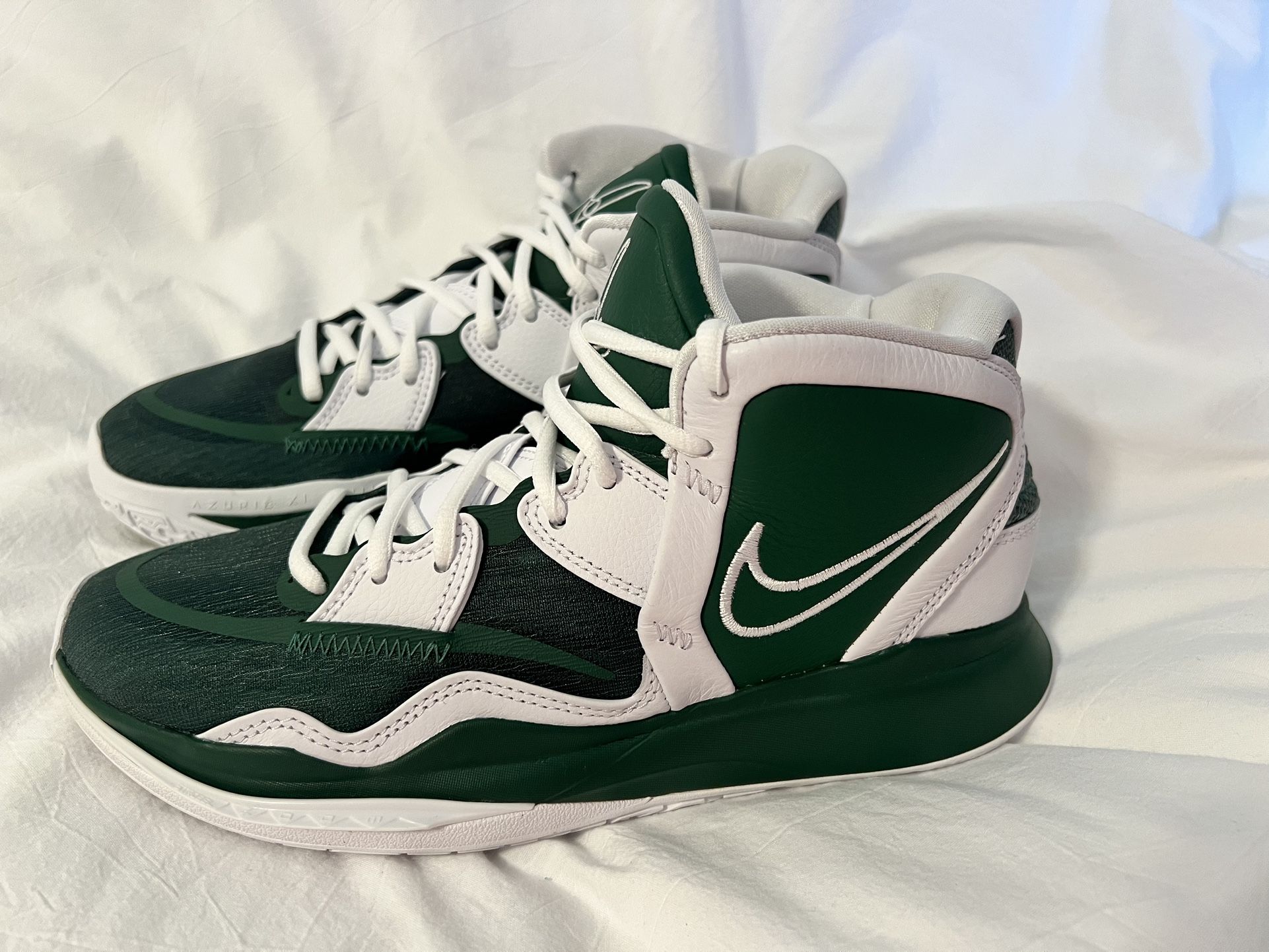 KYRIE INFINITY TB 'GORGE GREEN' Size 8.5