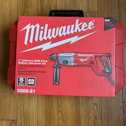 Milwaukee 