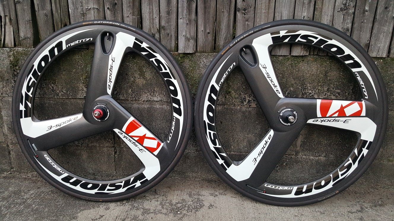 700c FSA Vision METRON Tubular Tri-Spoke track wheelset