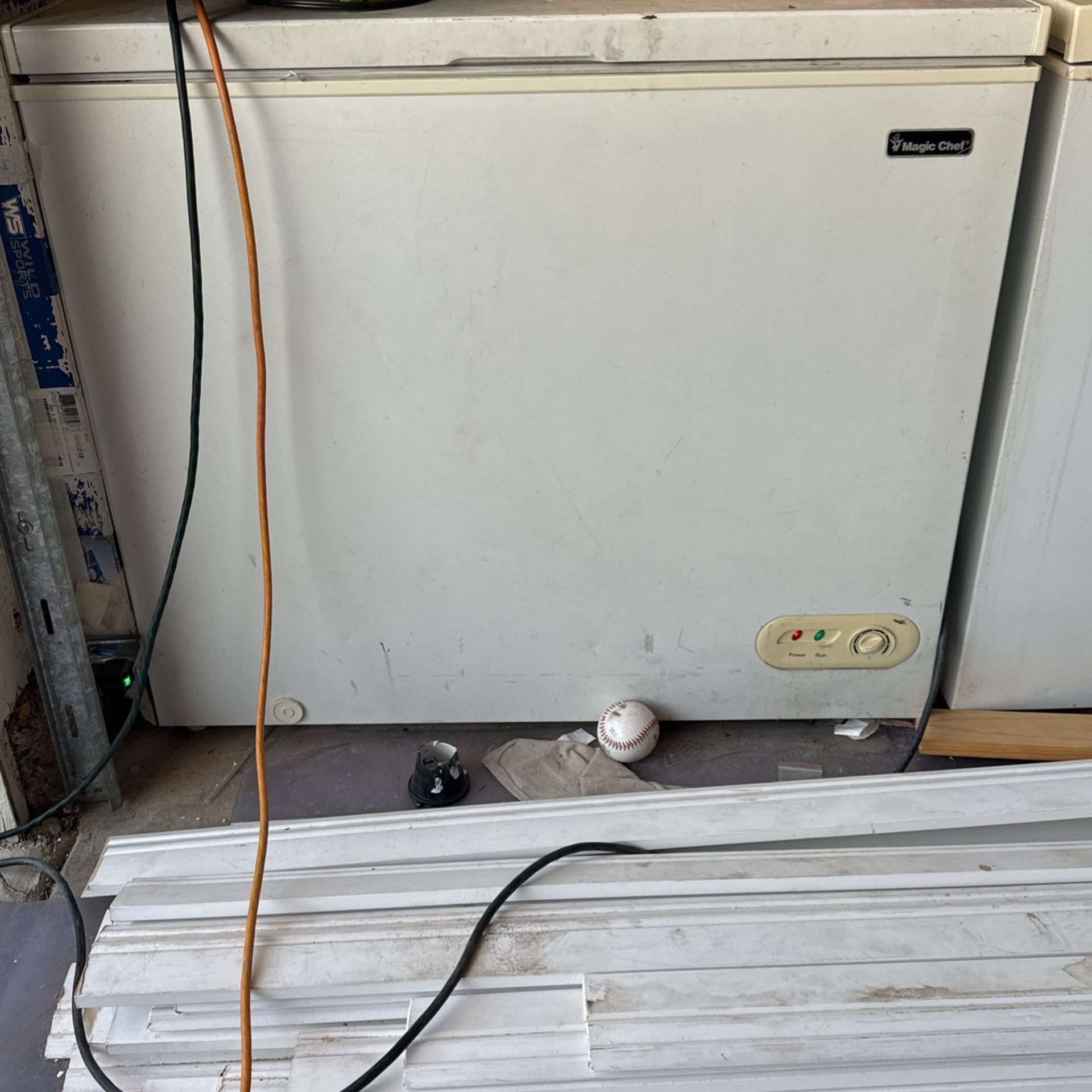 Chest Freezer Magic Chef 