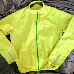 Endura XTRACT JACKET II - HI-VIZ YELLOW
Men's Large  NWOT