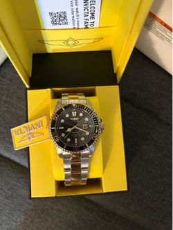 Invicta Pro Diver Men’s Luxury Steel Watch New in Box