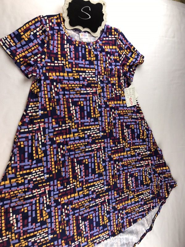 Lularoe Carly small size - new with tags $35