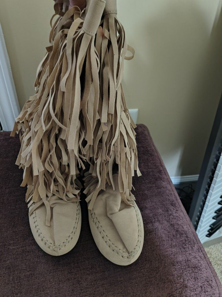 Mudd 55 Women Suede Fringe Moccasin Boots Brown Size 7 New Without Box 