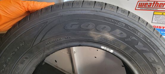 205 65 15 Goodyear New