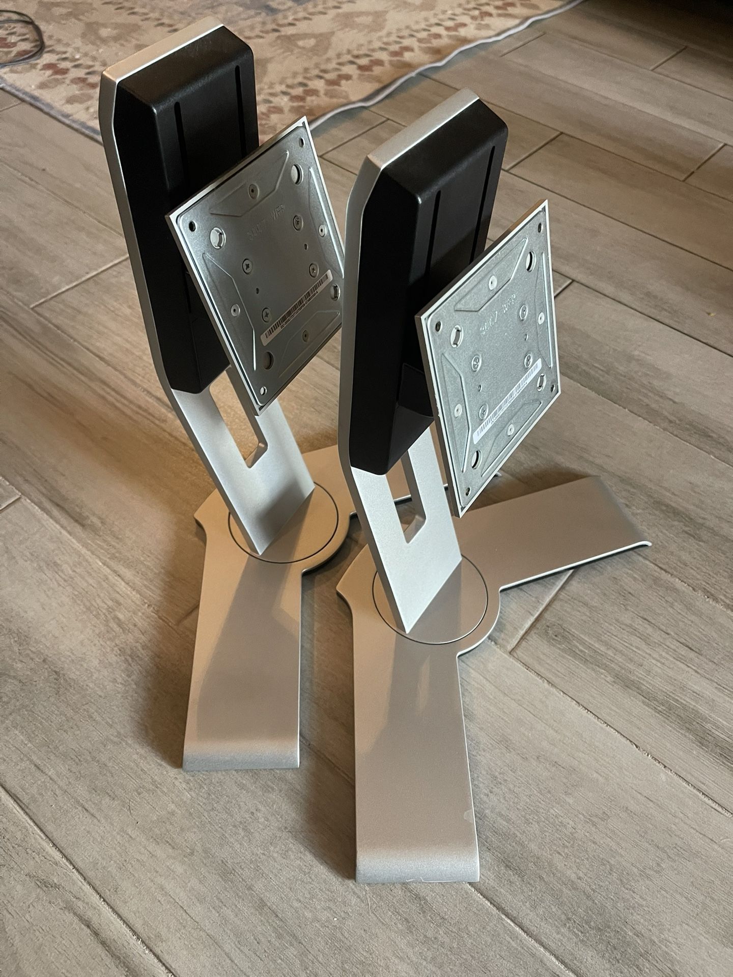 💻 Dell Monitor Stands (3007WFP) – Set of 2