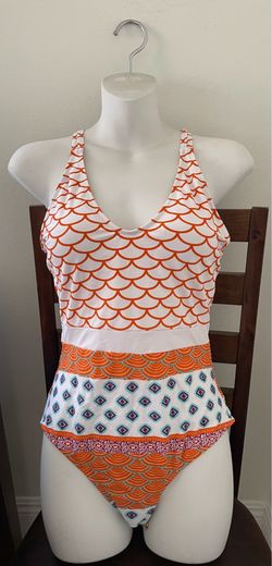 Bathing suit