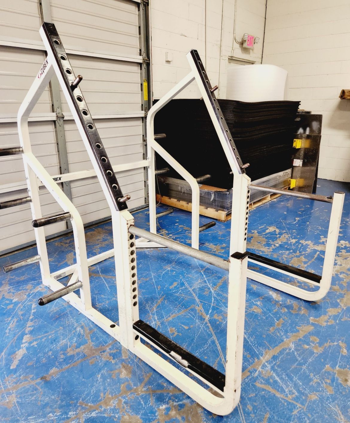 Fully Disassembled Cybex Squat Rack. It Is In Good Condition.
