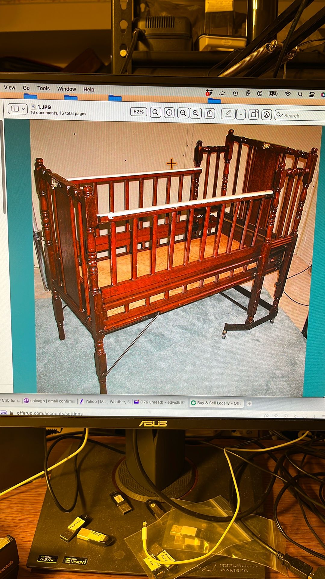 Rare Vintage Portable, Collapsible, Foldable Wood Baby Crib Patented 1933