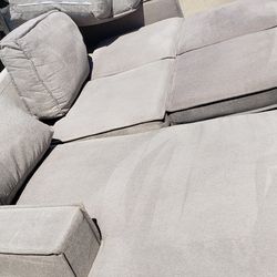 Great couch 