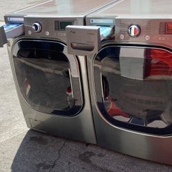 LG Front Load Washer And Stackable Gas Dryer Set In Stainless Steel 